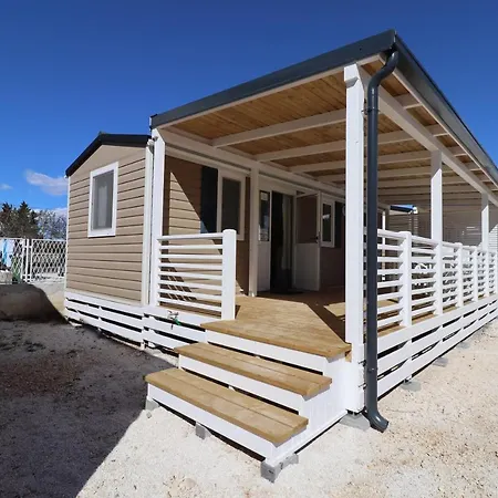 Holiday home Sukosanmobilehomes *